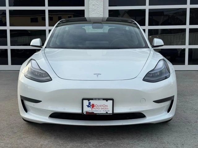2022 Tesla Model 3 - Image 4 of 21