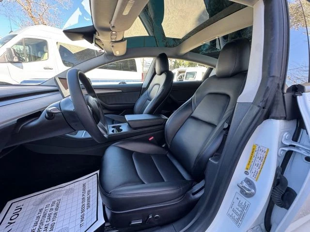 2022 Tesla Model 3 - Image 9 of 21