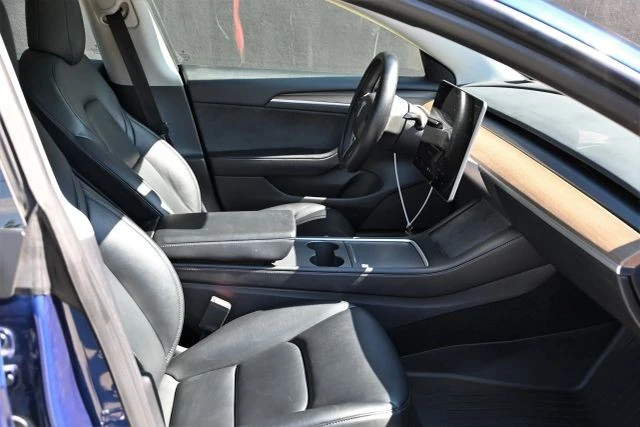 2022 Tesla Model 3 - Image 18 of 21