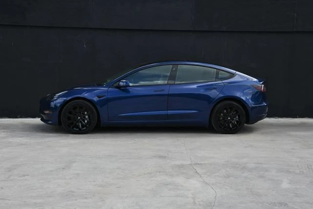 2022 Tesla Model 3 - Image 7 of 21
