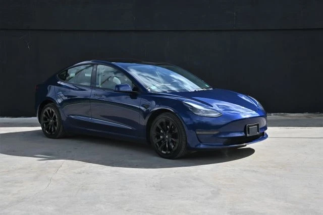 2022 Tesla Model 3 - Image 3 of 21