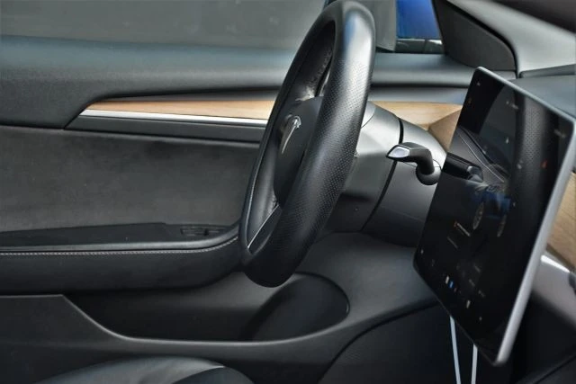 2022 Tesla Model 3 - Image 16 of 21
