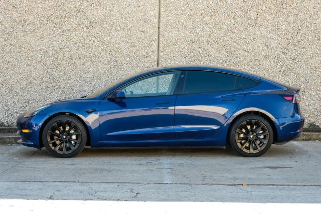 2022 Tesla Model 3 - Image 11 of 21