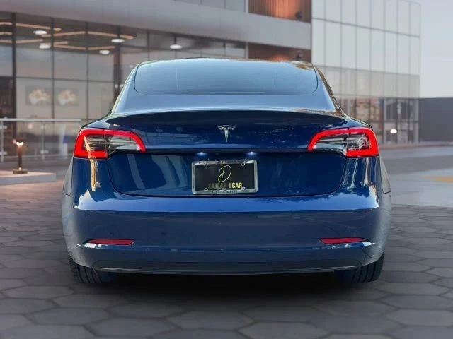 2022 Tesla Model 3 - Image 6 of 21