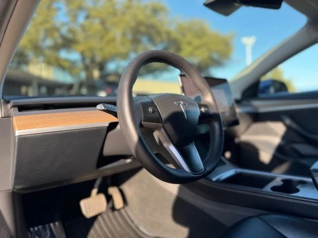 2022 Tesla Model 3 - Image 16 of 21