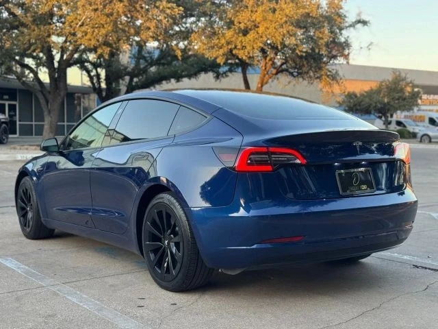 2022 Tesla Model 3 - Image 4 of 21