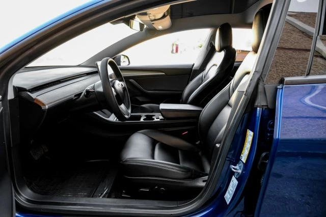 2022 Tesla Model 3 - Image 4 of 21