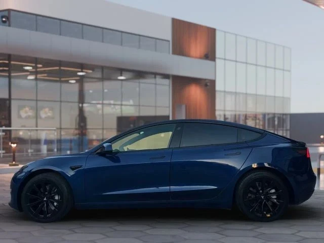 2022 Tesla Model 3 - Image 8 of 21