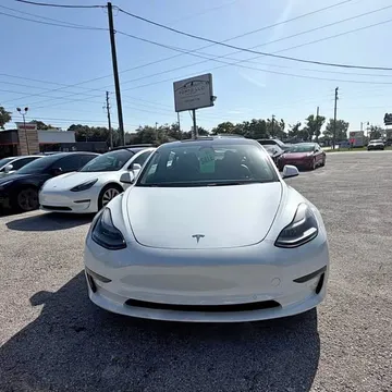 2022 Tesla Model 3 Standard Sedan 4D