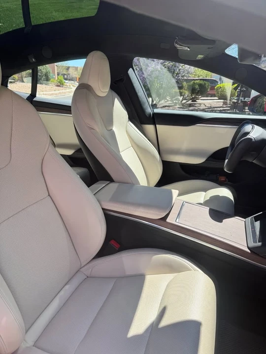 2022 Tesla Model S - Image 5 of 8