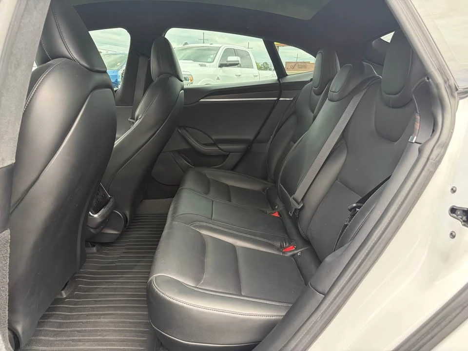 2022 Tesla Model S - Image 8 of 11
