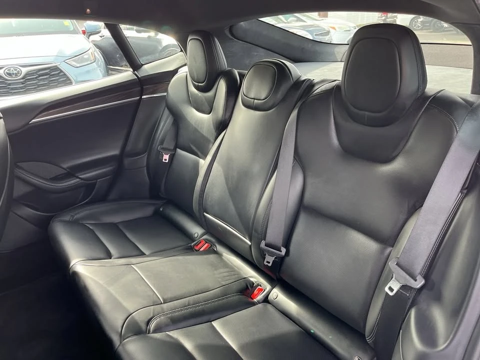 2022 Tesla Model S - Image 13 of 19