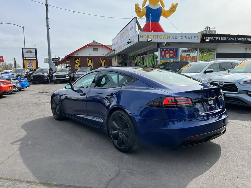 2022 Tesla Model S - Image 4 of 19