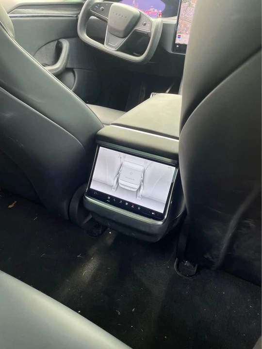 2022 Tesla Model S - Image 5 of 12