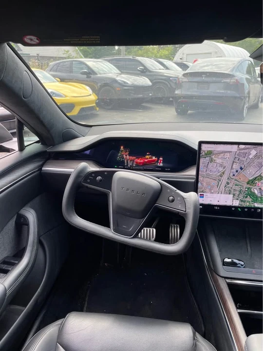 2022 Tesla Model S - Image 7 of 12