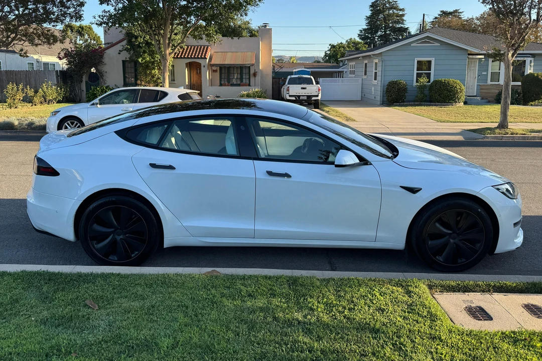 2022 Tesla Model S - Image 3 of 31