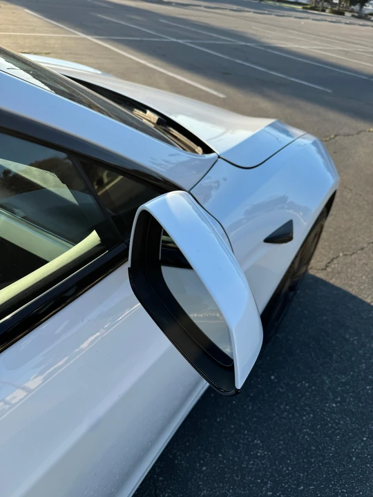 2022 Tesla Model S - Image 28 of 31