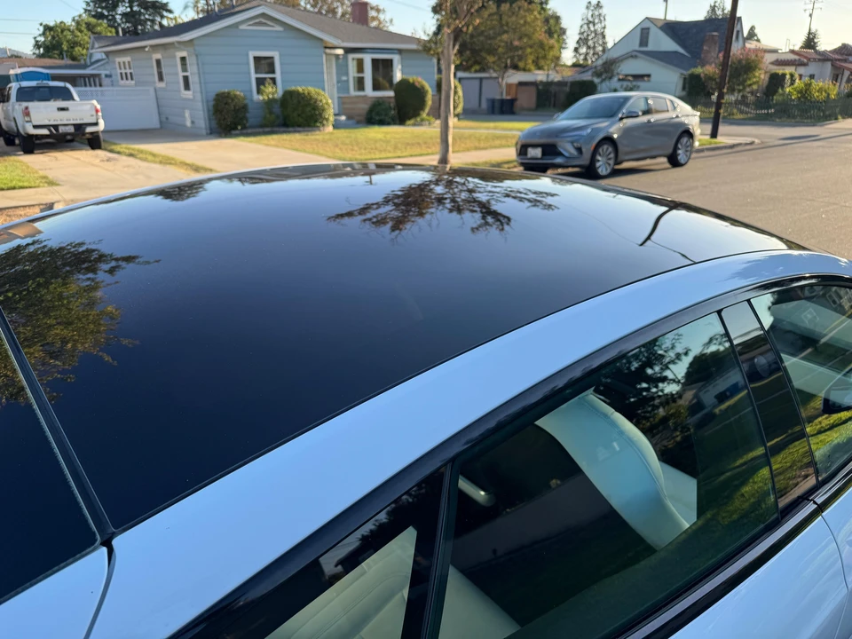 2022 Tesla Model S - Image 27 of 31