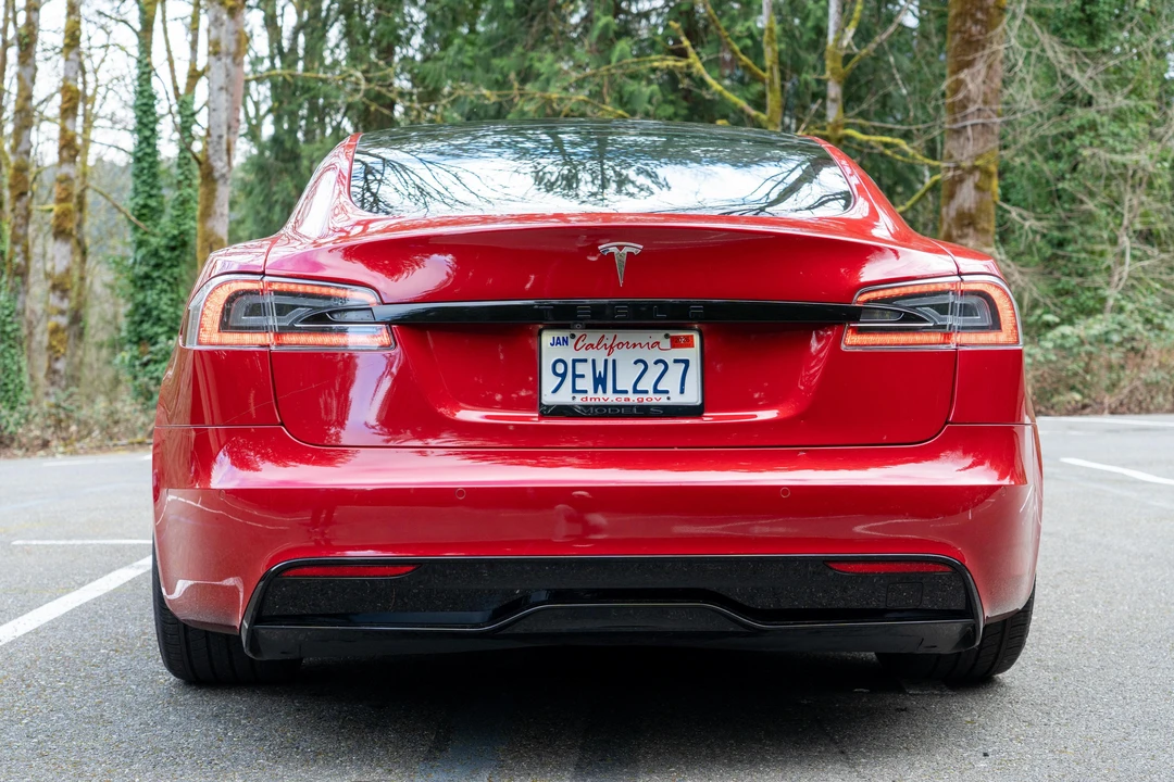 2022 Tesla Model S - Image 7 of 31