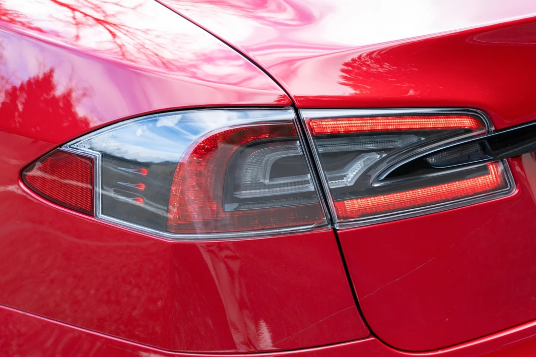 2022 Tesla Model S - Image 20 of 31