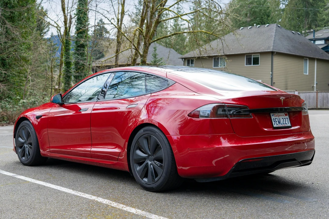 2022 Tesla Model S - Image 4 of 31