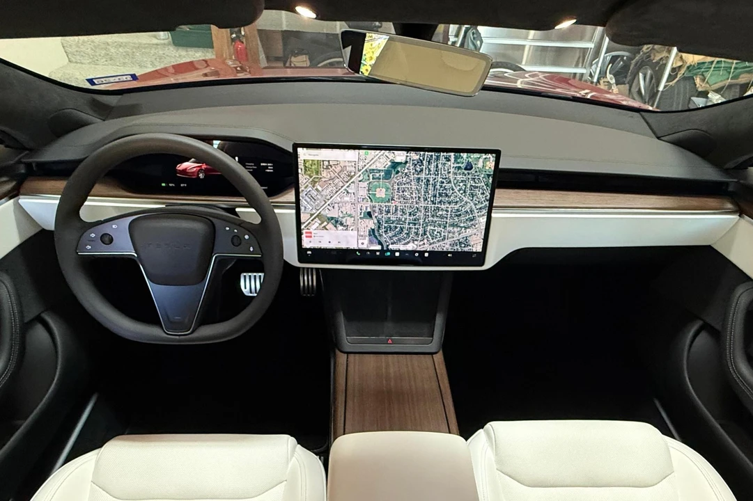 2022 Tesla Model S - Image 6 of 21