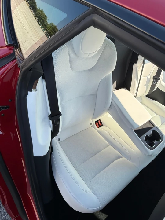 2022 Tesla Model S - Image 16 of 21
