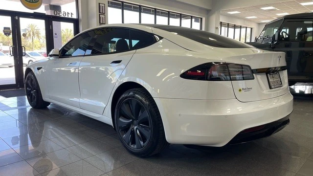 2022 Tesla Model S - Image 3 of 31