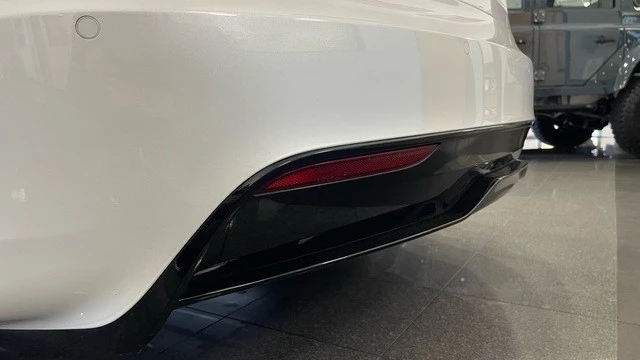 2022 Tesla Model S - Image 16 of 31