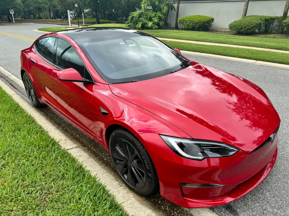 2022 Tesla Model S - Image 19 of 31