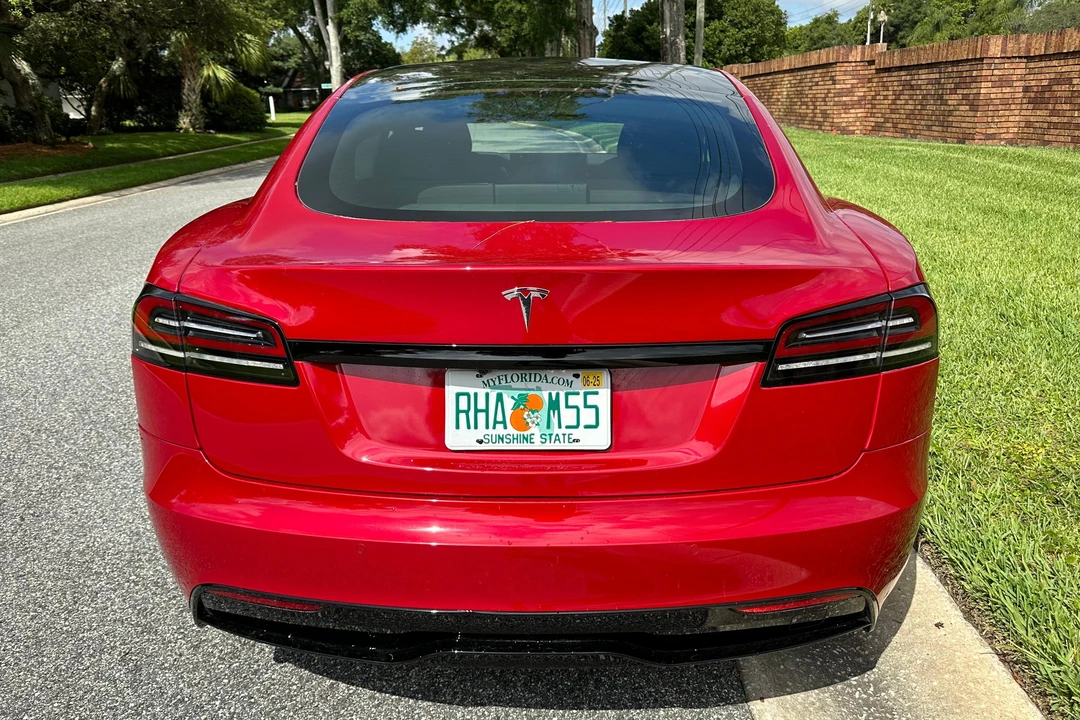 2022 Tesla Model S - Image 5 of 31