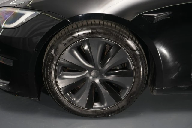 2022 Tesla Model S - Image 17 of 21