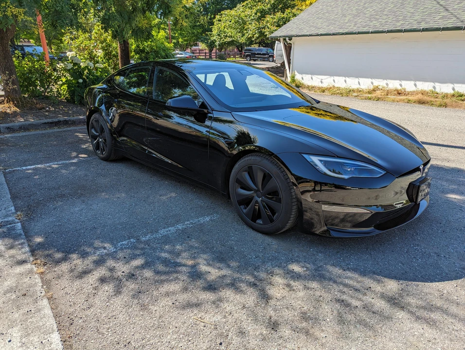 2022 Tesla Model S - Image 24 of 31