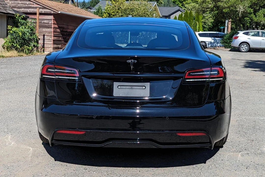 2022 Tesla Model S - Image 5 of 31