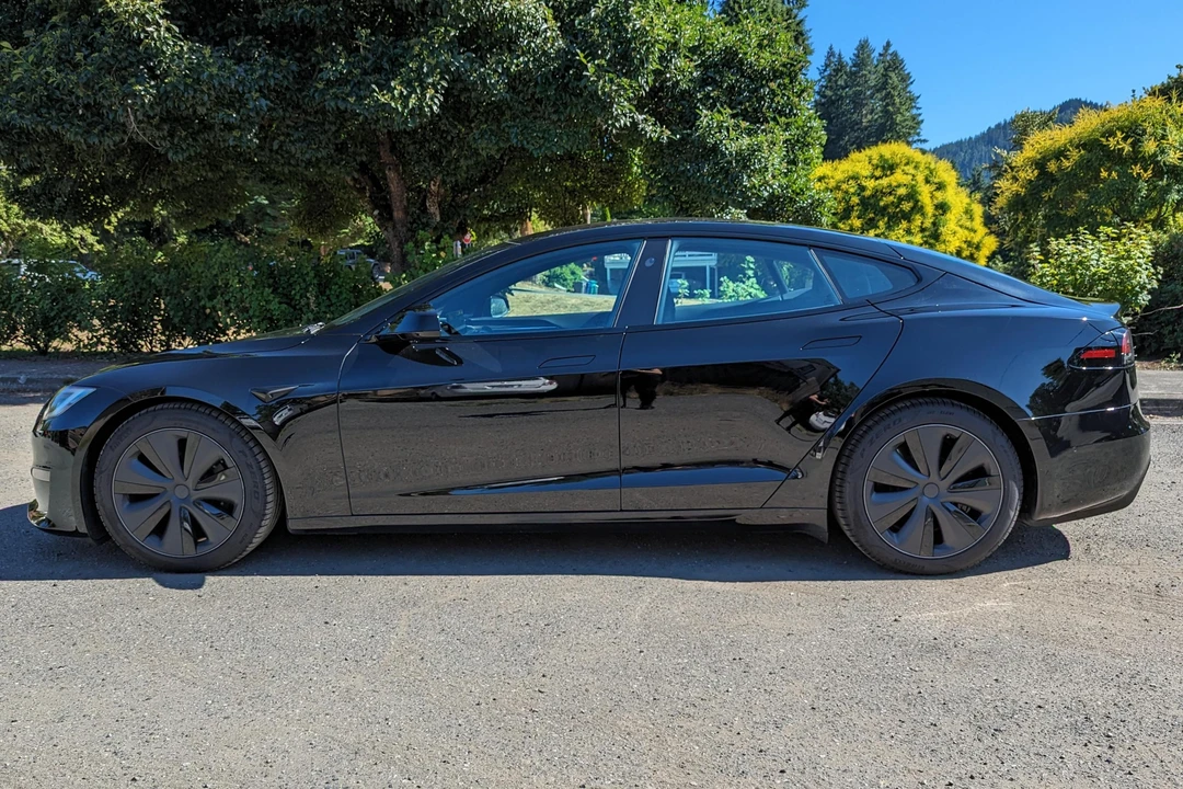 2022 Tesla Model S - Image 3 of 31