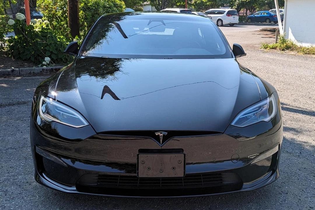 2022 Tesla Model S - Image 2 of 31