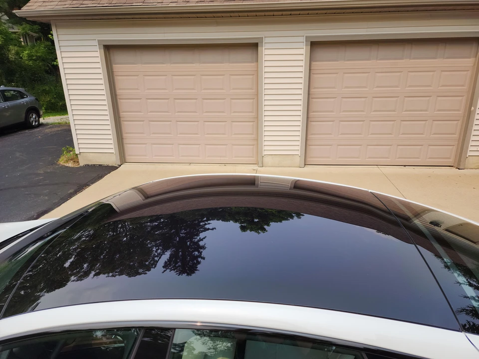 2022 Tesla Model S - Image 25 of 31