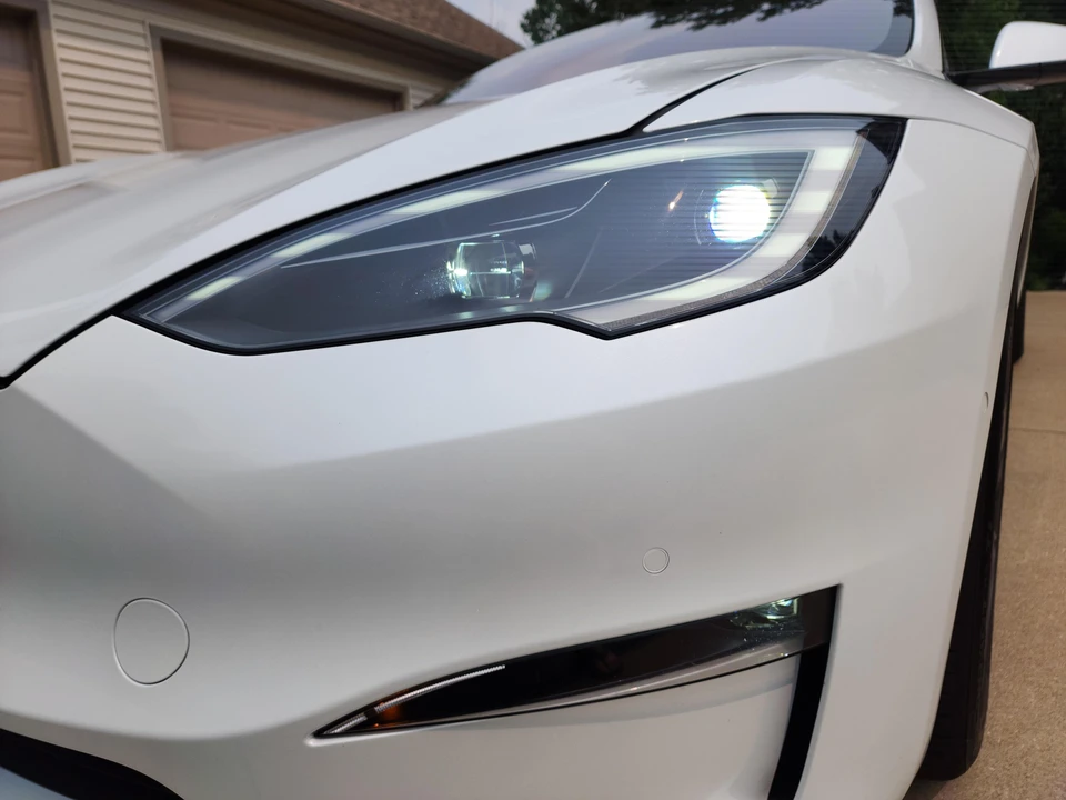 2022 Tesla Model S - Image 21 of 31