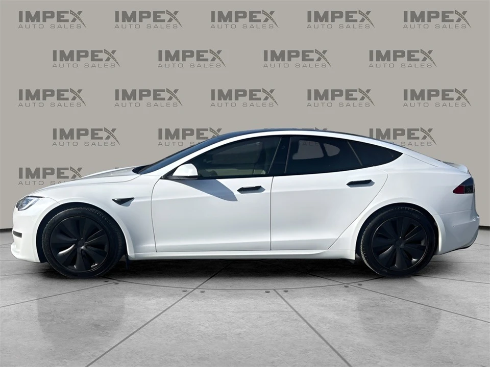 2022 Tesla Model S - Image 2 of 12