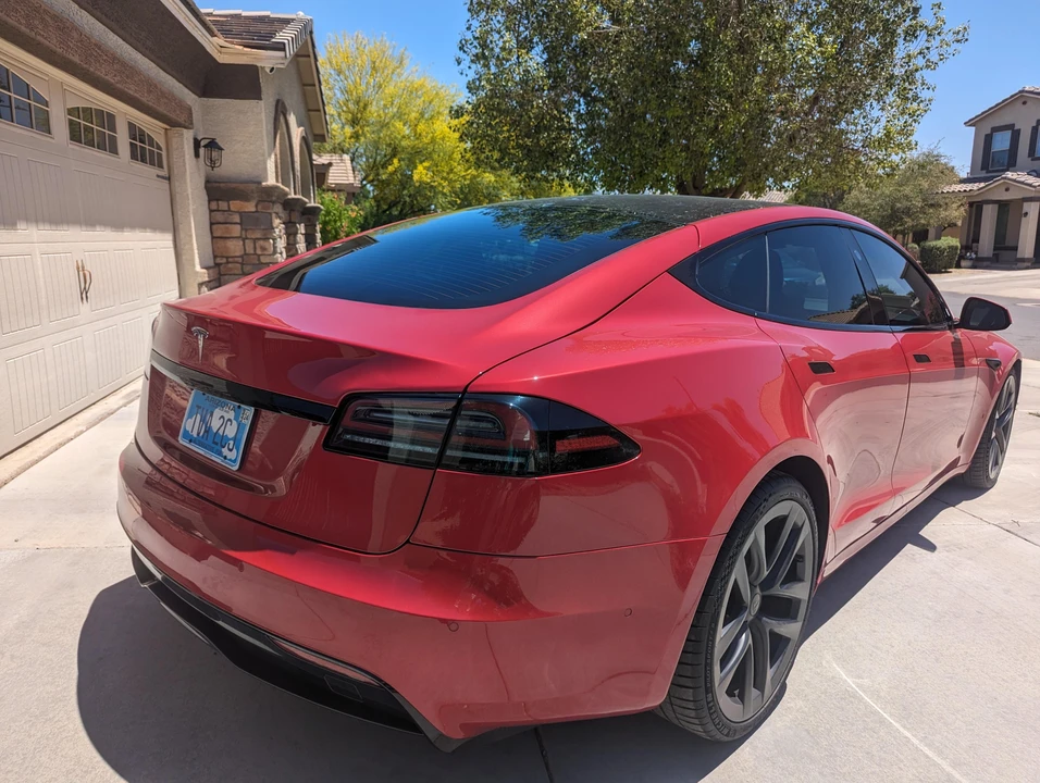 2022 Tesla Model S - Image 18 of 31