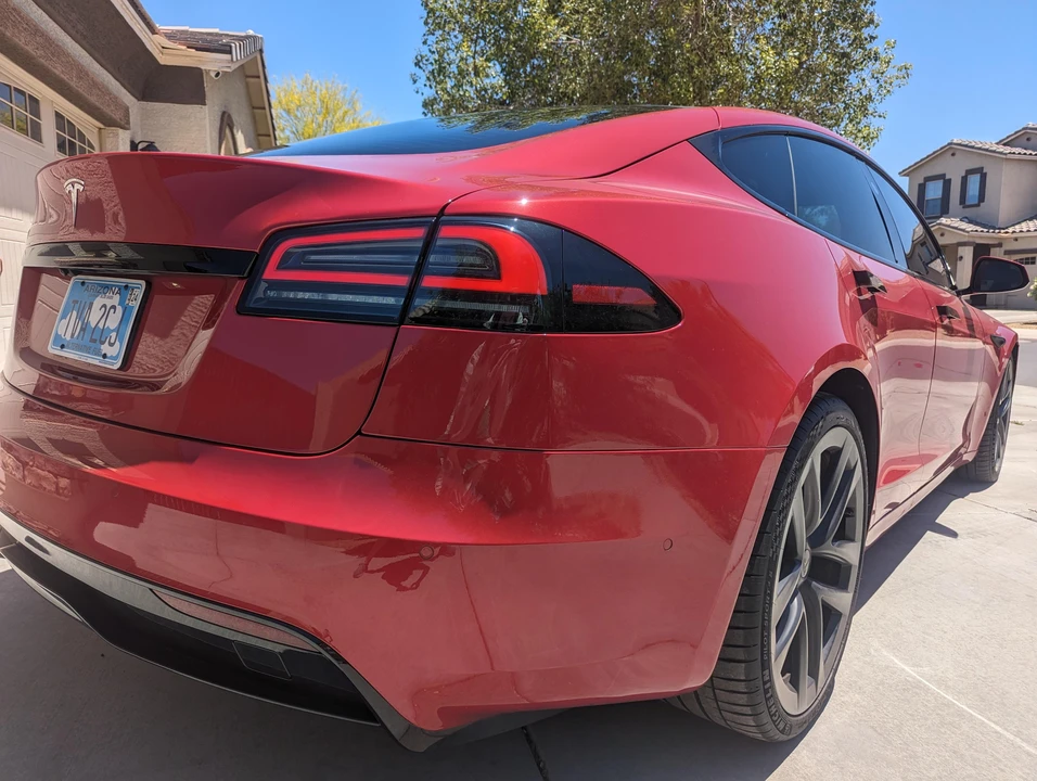 2022 Tesla Model S - Image 19 of 31