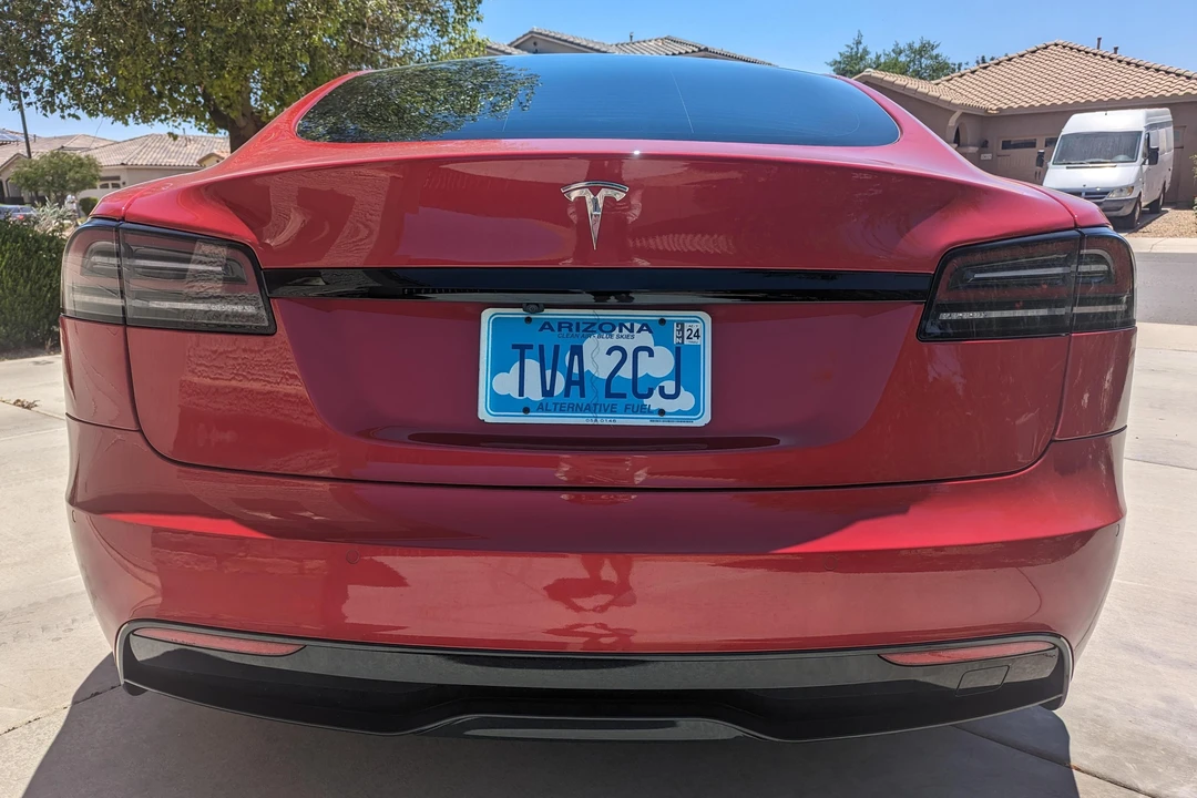 2022 Tesla Model S - Image 5 of 31