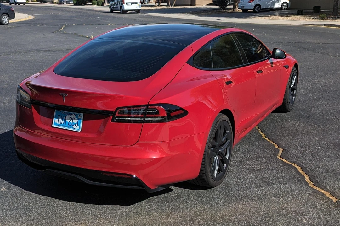 2022 Tesla Model S - Image 15 of 31