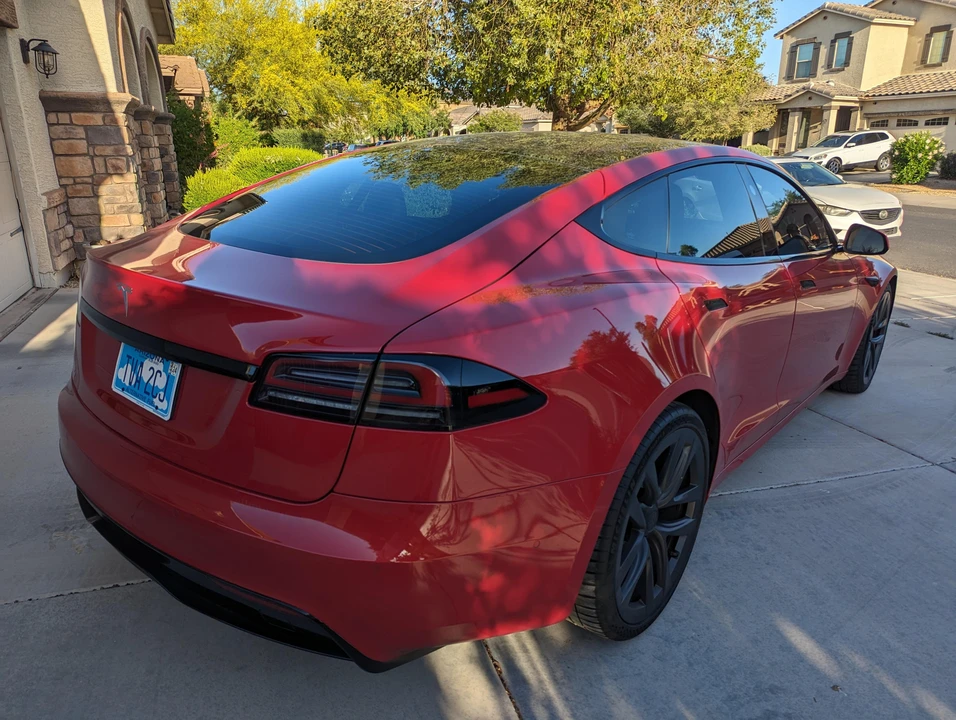 2022 Tesla Model S - Image 17 of 31