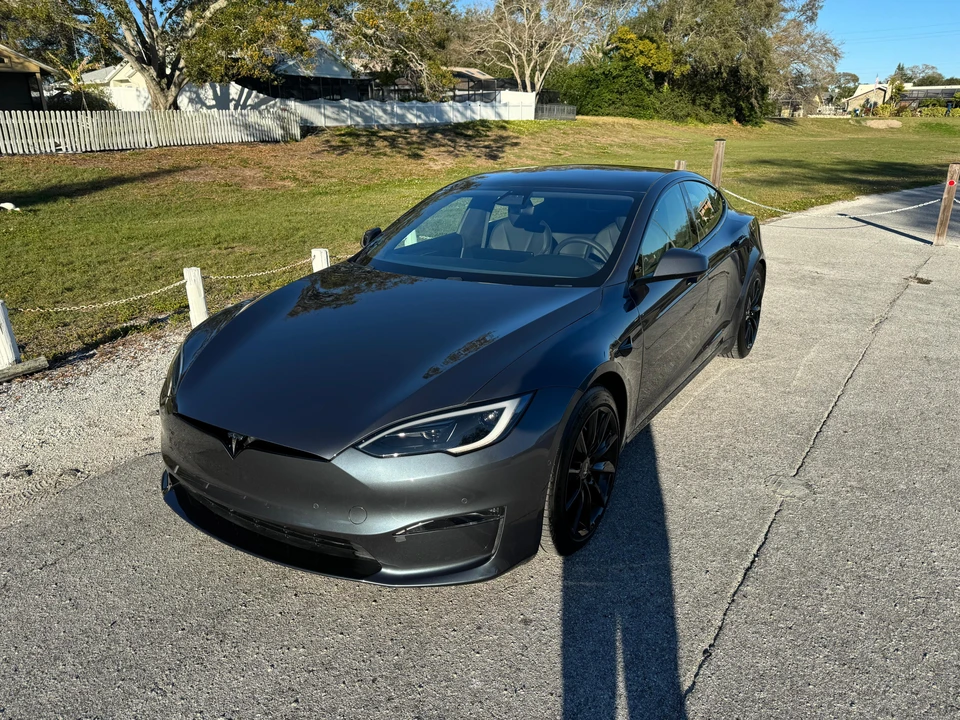 2022 Tesla Model S - Image 8 of 31