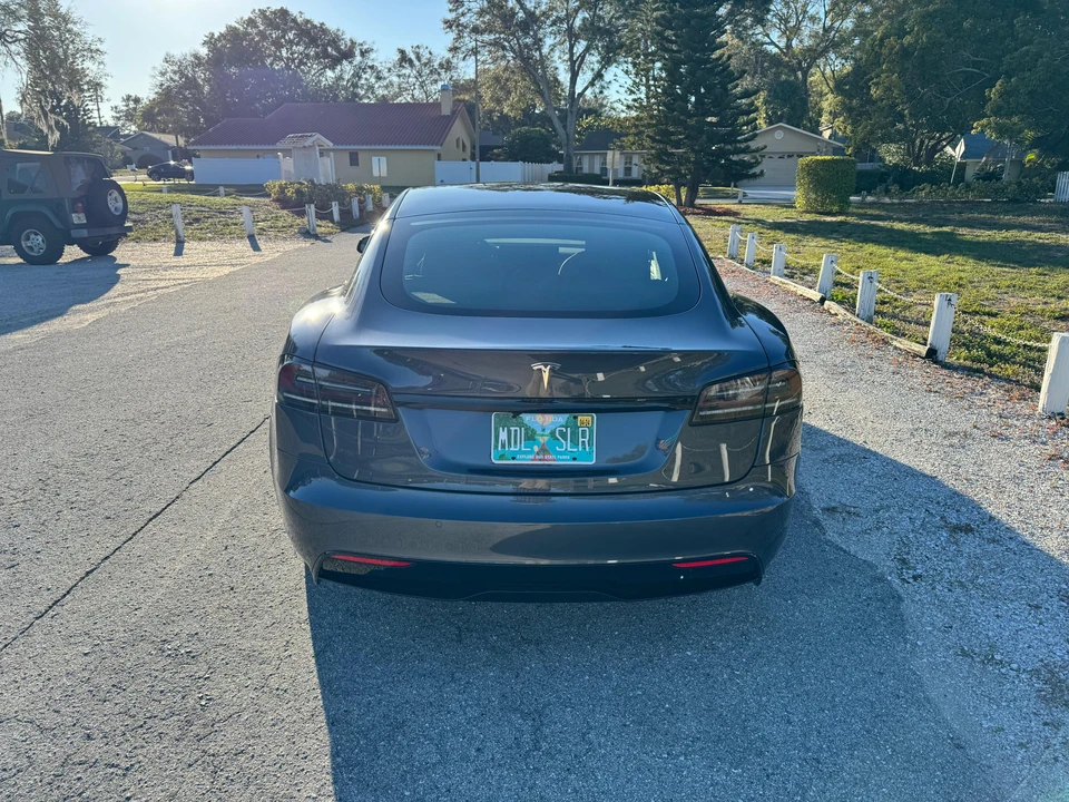 2022 Tesla Model S - Image 14 of 31