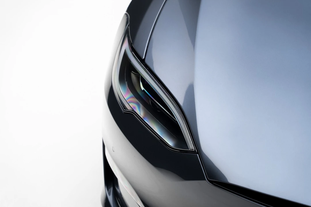 2022 Tesla Model S - Image 11 of 21