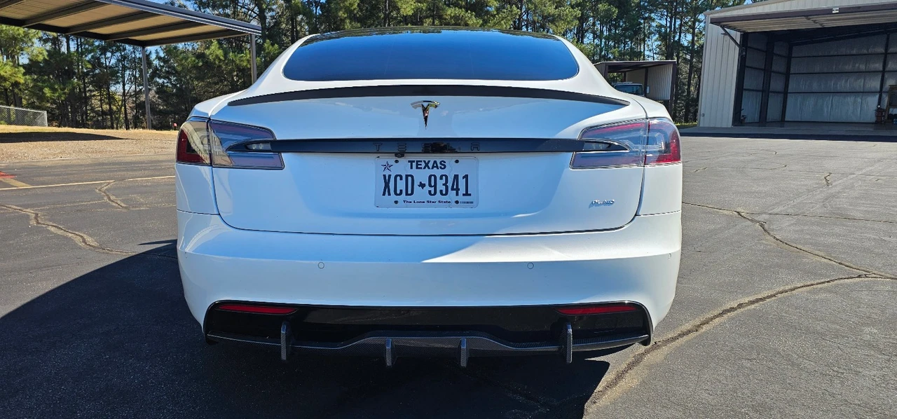 2022 Tesla Model S - Image 11 of 21