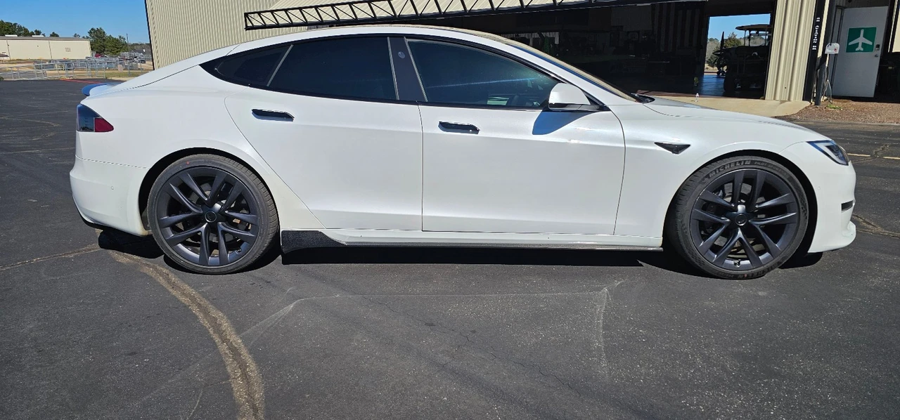 2022 Tesla Model S - Image 5 of 21