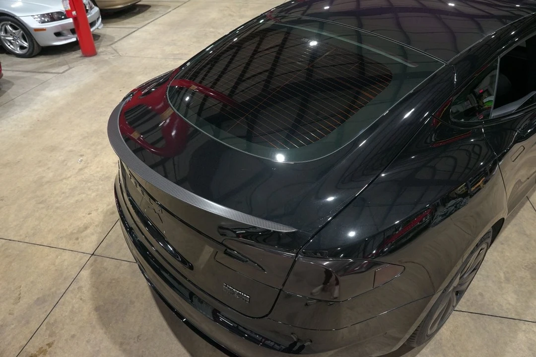 2022 Tesla Model S - Image 20 of 21
